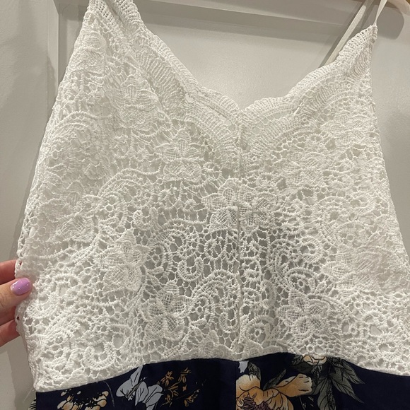 SHEIN Curve Lace & Floral Tie-Back Romper | 2XL - Picture 3 of 9